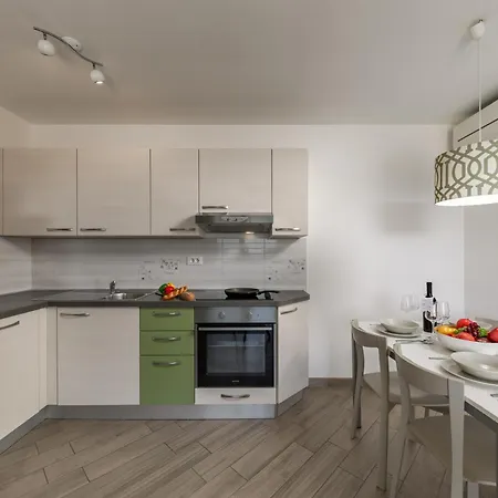 Wabi Sabi | Pool Apartmán *