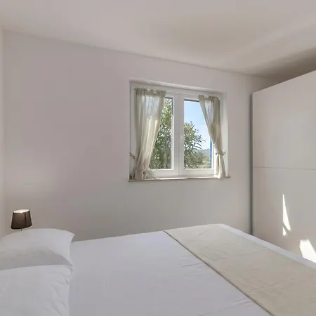 Wabi Sabi | Pool Apartment Brzac