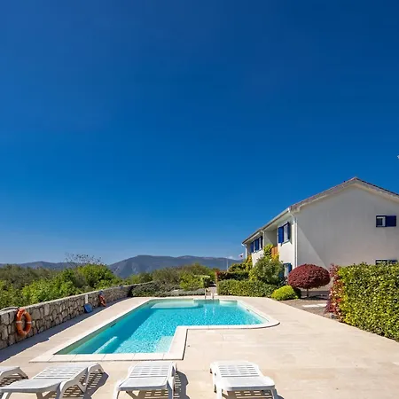 Apartment Wabi Sabi | Pool Brzac