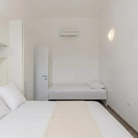 Apartment Wabi Sabi | Pool Brzac