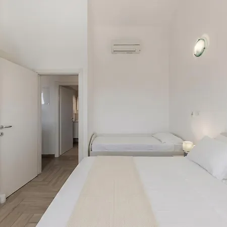 Wabi Sabi | Pool Apartment *