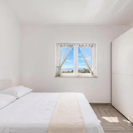 Apartment Wabi Sabi | Pool Brzac